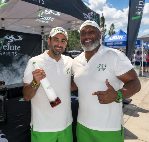 Row and Steve, the founders of IV20 Spirits